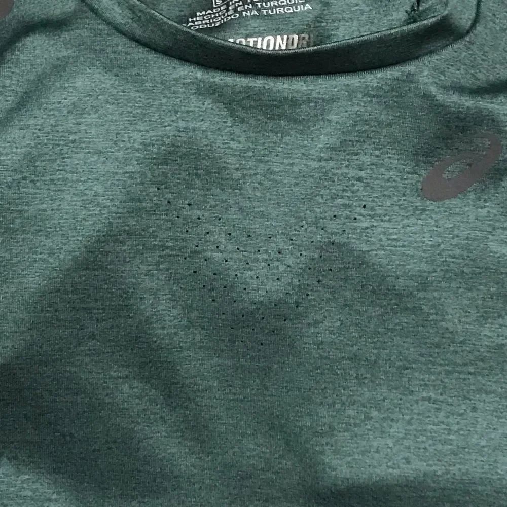 5/$25 ASICS Athletic Tank  - Picture 5 of 7